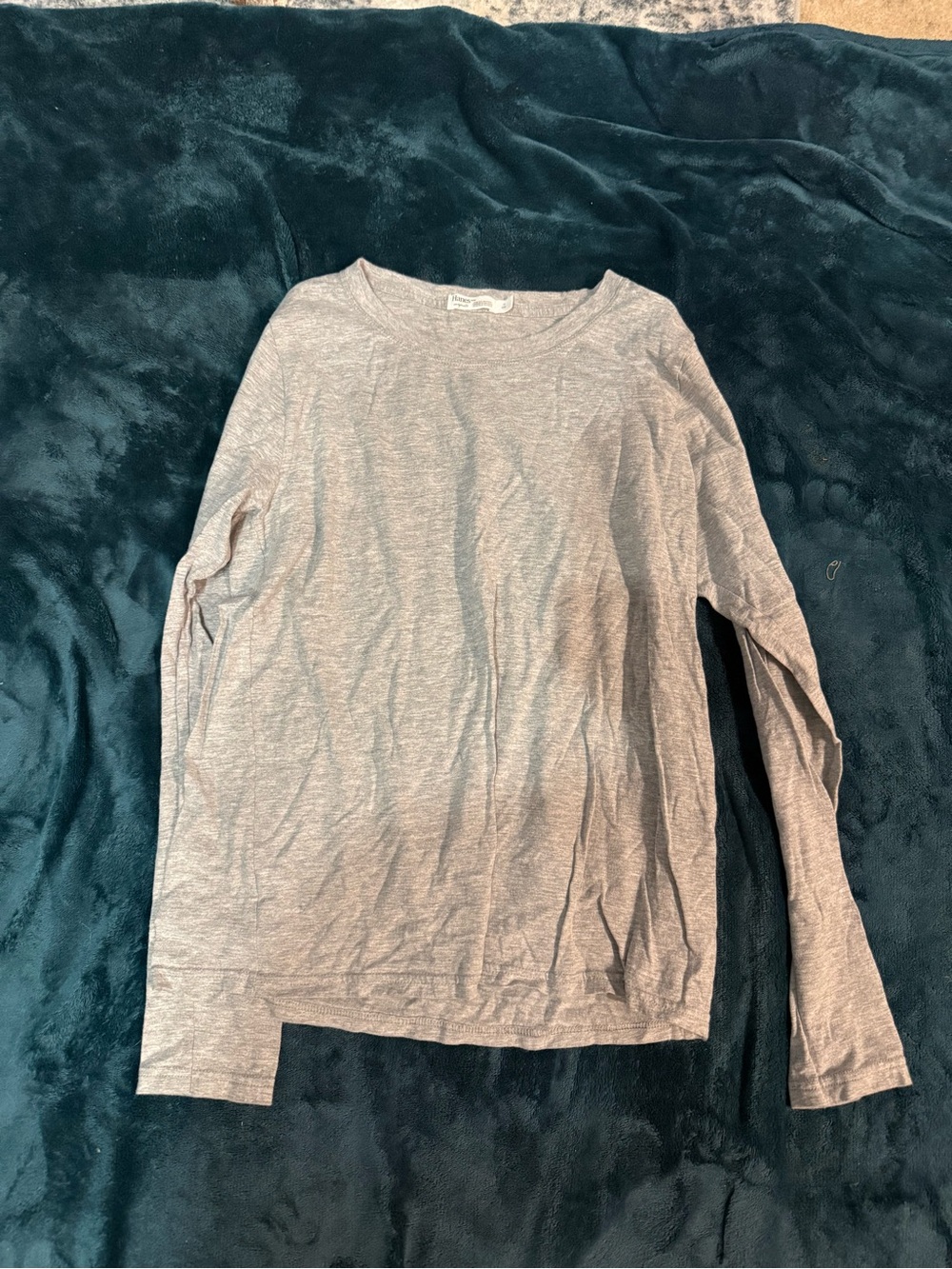 JuniorsLong-Sleeve Crewneck Shirt in Light Heather Gray